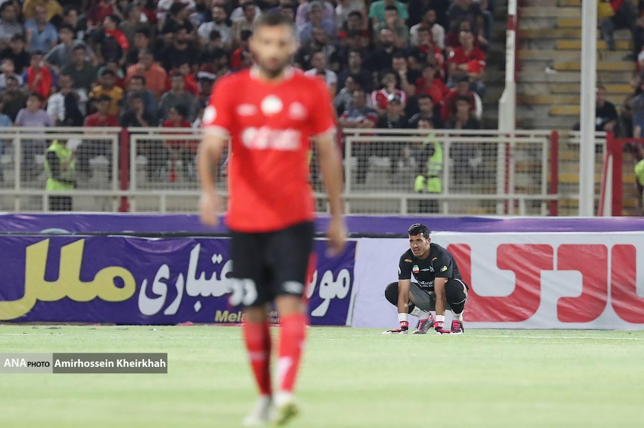 بماند...مرور حواشی بازی رفت پرسپولیس و تراکتور|