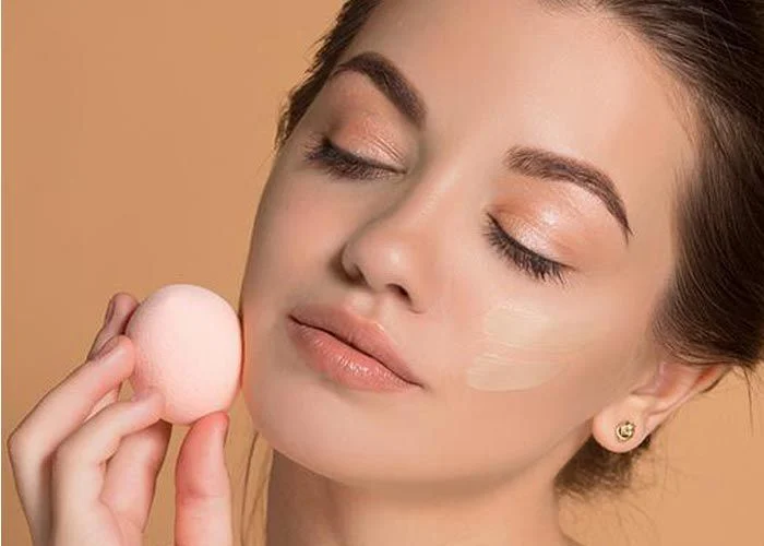 &nbsp;چگونه از پنکک برای ایجاد یک آرایش ساده و روزانه استفاده کنیم؟